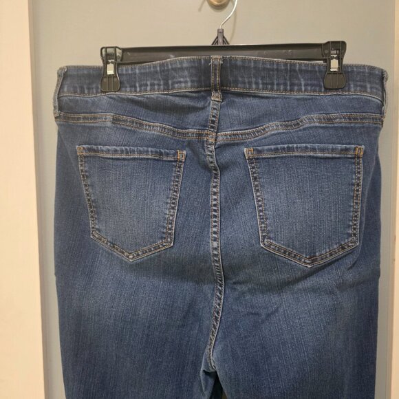 Torrid Premium Blue Skinny Jeans | Size 16R | Mid Wash Stretch Denim - Picture 13 of 15